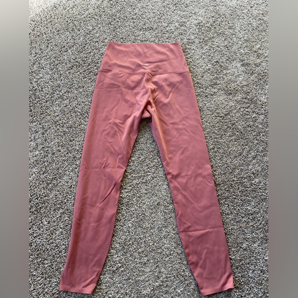 REVOLVE High-Waist Leggings in Dusty Rose & Burnt Orange - Picture 6 of 7
